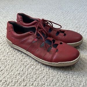 BIZA Shoes Women’s Red Leather Sneakers Size 9.5